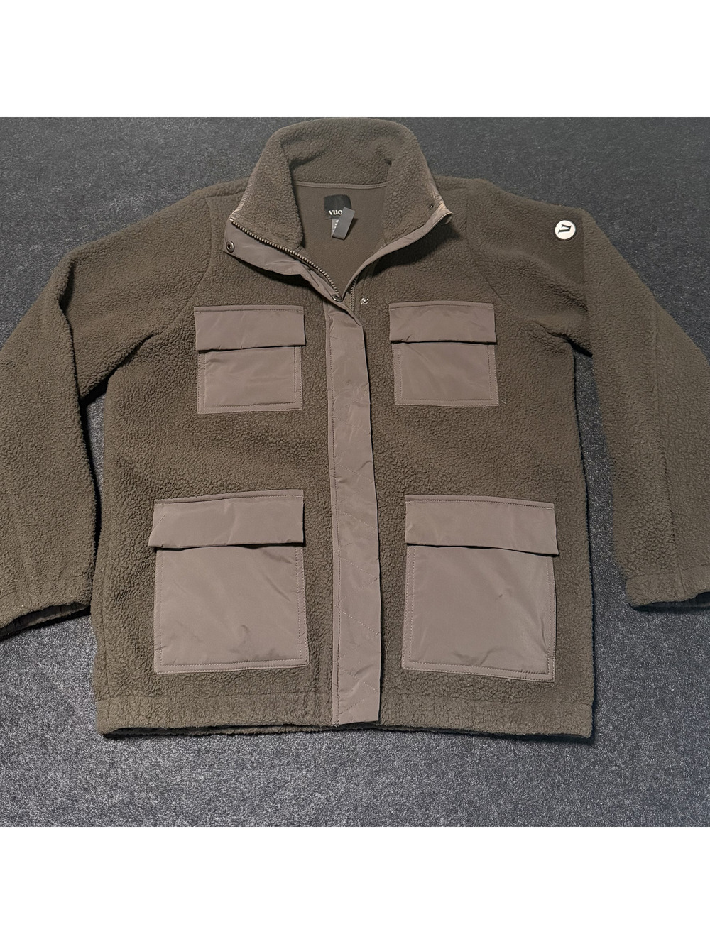 Vuori Sherpa Jacket Small Olive Green Utility Fleece Full Zip Pocket Cozy Warm